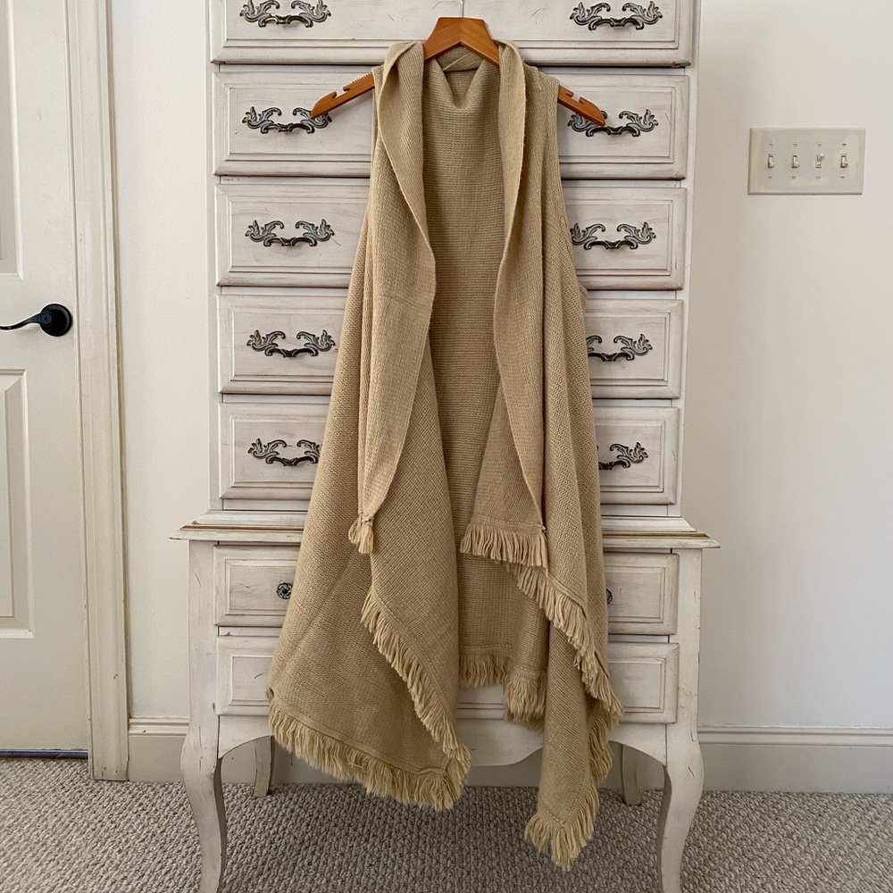 Elegant Tan Fringed Women's Sweater